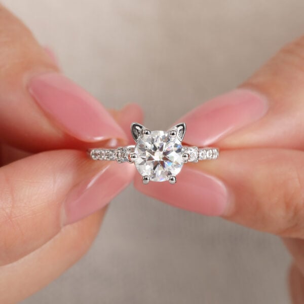 Lane-Woods-925-Silver-Delicate-Cat-Wedding-Anniversary-Moissanite-Ring-5