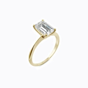Emerald Cut Moissanite Solitaire Ring With Four Prongs