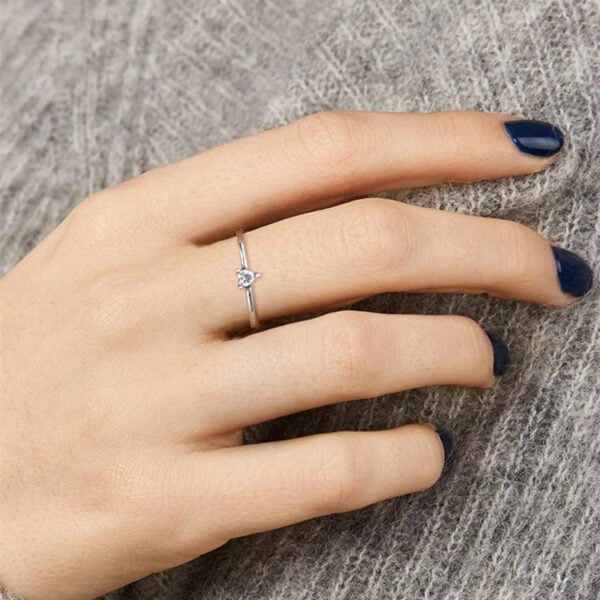 Lane Woods 925 Silver Heart-Shaped Promise Engagement Moissanite Ring