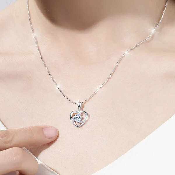 Lane Woods 925 Silver Heart-Shaped Round Moissanite Necklace