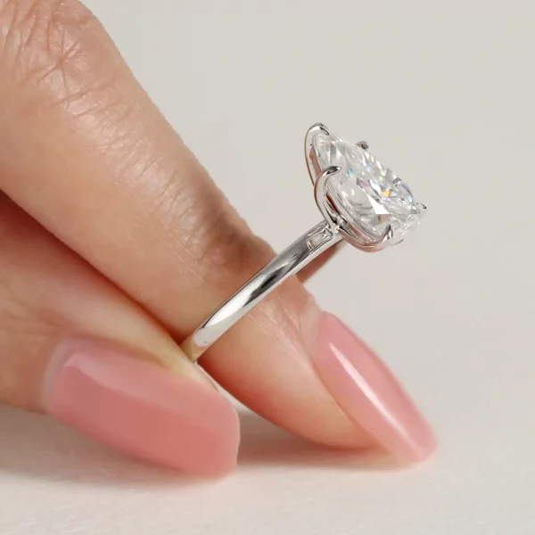 Lane Woods 925 Silver Pear-Shaped Moissanite Solitaire Ring