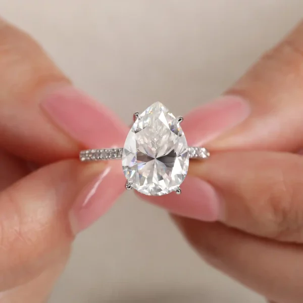 Lane Woods 925 Silver Pear-Shaped Moissanite Solitaire Ring