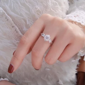 Lane Woods 925 Silver Perfect Angel Round Moissanite Ring