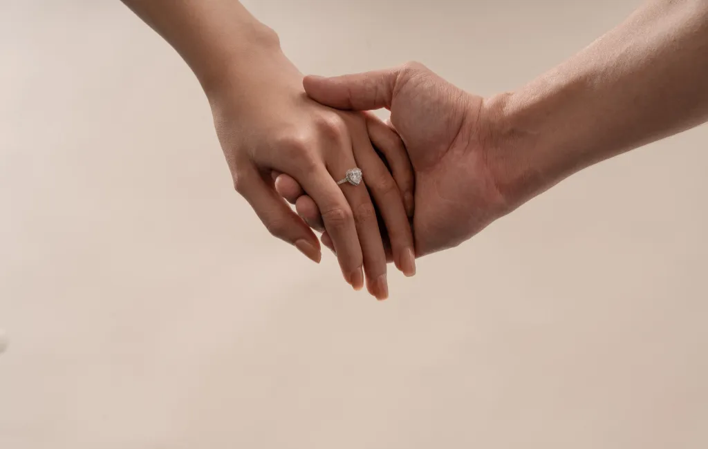 Moissanite Engagement Rings for the Modern Bride