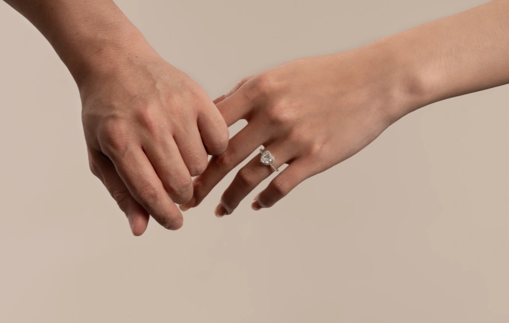 Pre-Valentine Sparkle: Why Moissanite Is the Smartest Love Investment